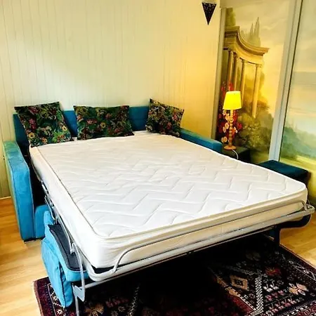 Pyla2-4persrenove 3'piedplage Parking